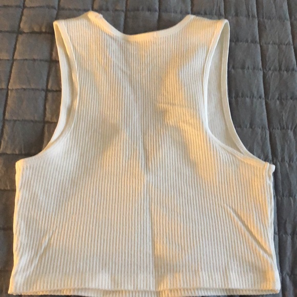 Zara V Neck Tank Top like new size small stretchy - Picture 3 of 5